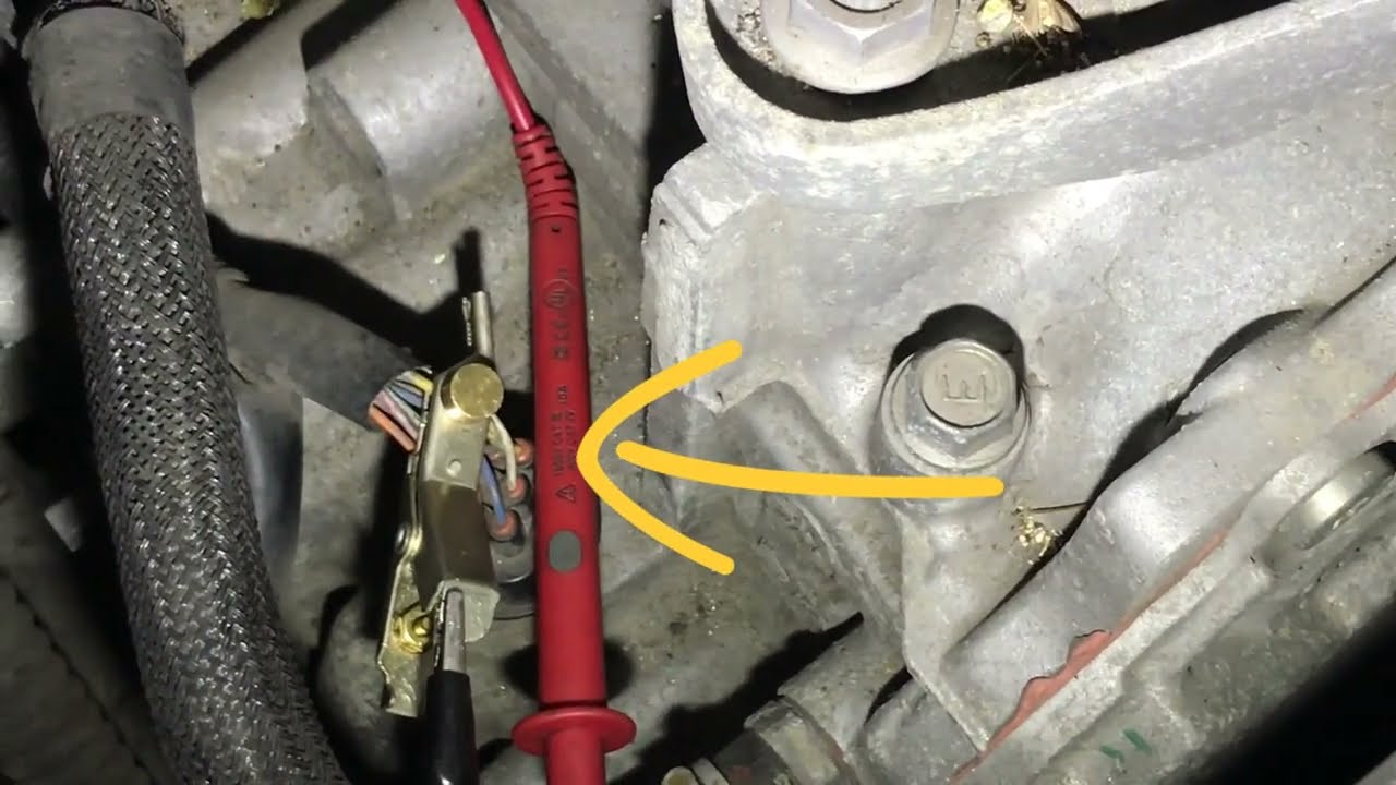 Mazda 3 застряла на третьей передаче. P0758