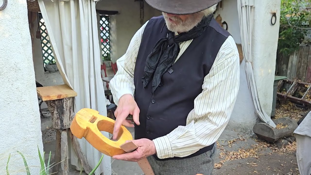 Assembling the Moraga Adobe Saddle Part 4 | California Traditions 0046