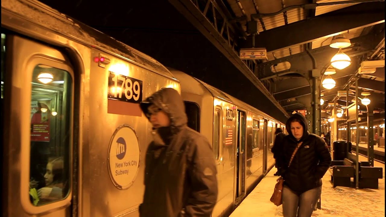 IRT Snowy Subway: Three R62A (7) Trains at Woodside