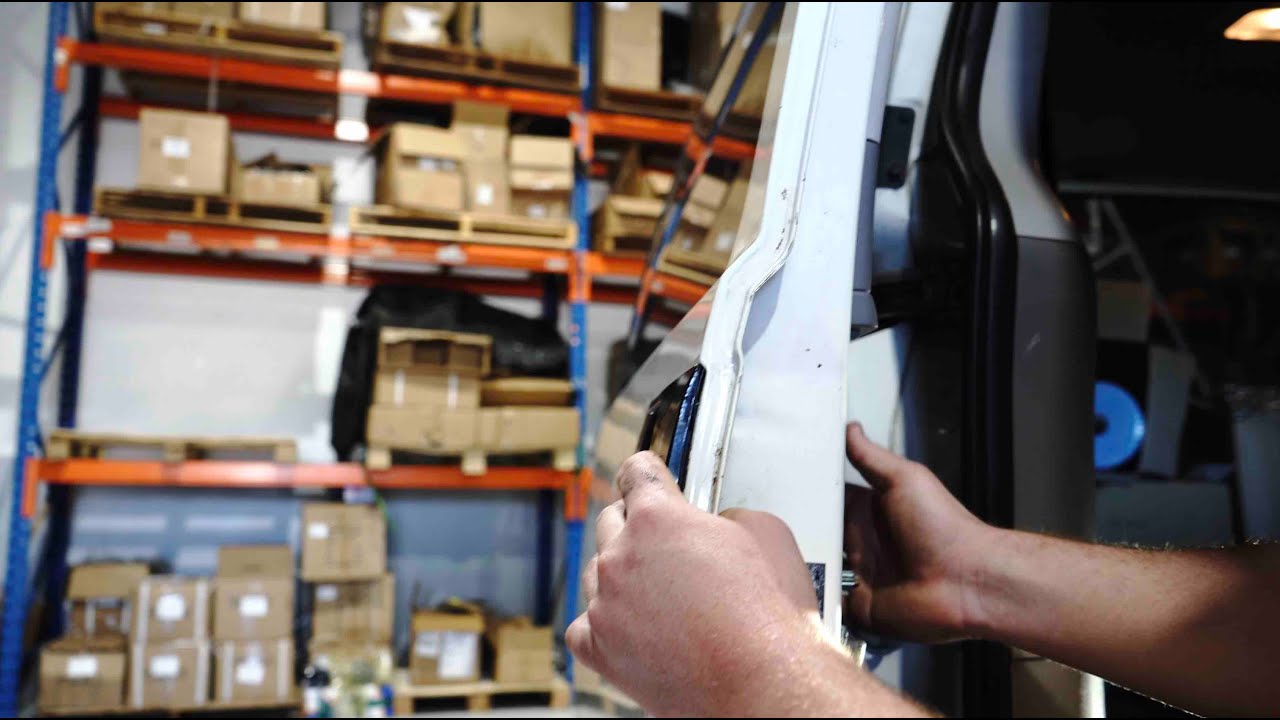 How to Replace Hyundai Iload Sliding Door Handle 2007-17