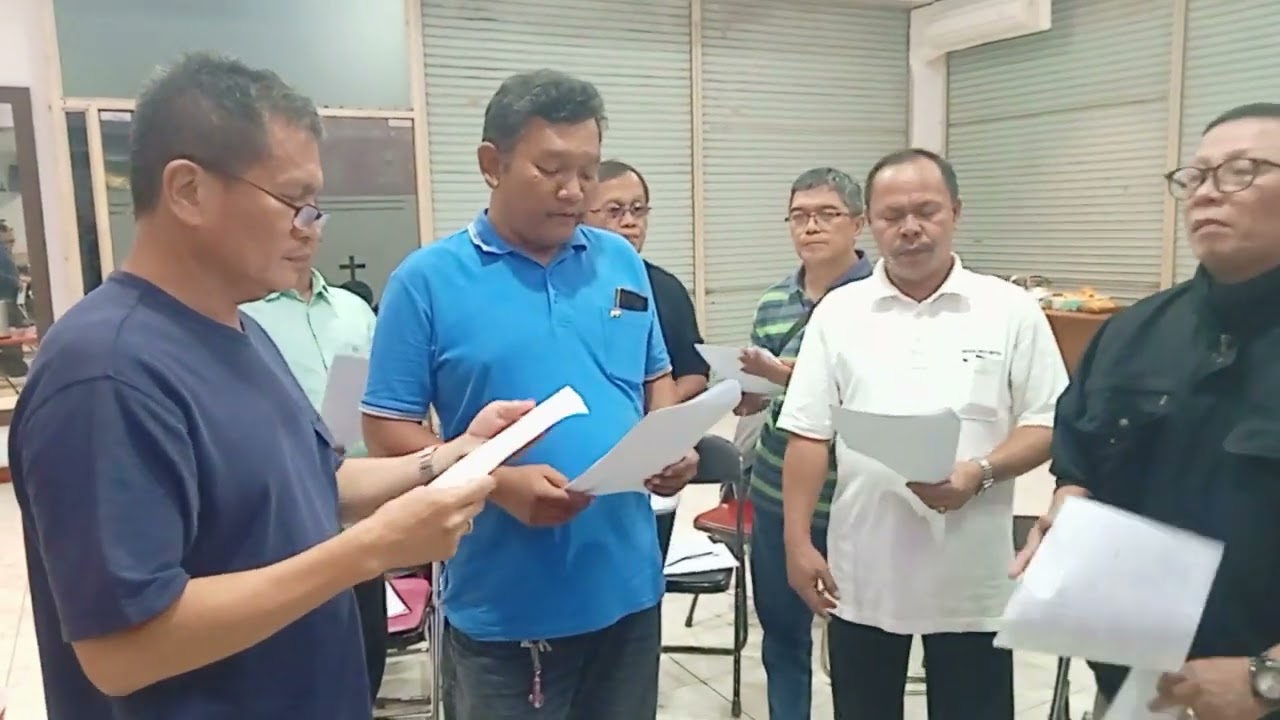 KU TAK DAPAT JALAN SENDIRI (BILA KU BERJALAN DI LEMBAH SUNYI)