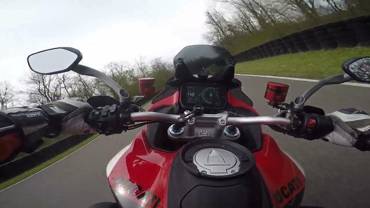 Ducati Multistrada V4 Pikes Peak - Anneau du Rhin