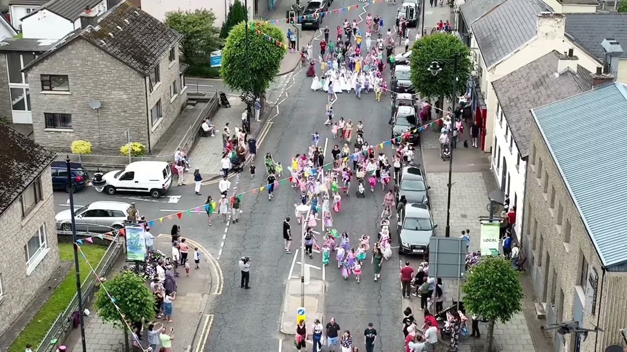 Sun 11th June Dungiven                          Fleadh Parade