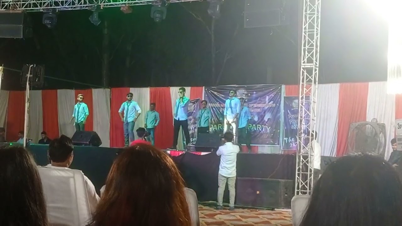 FGIET || The Backbenchers: Dance Performance in Farewell 2k22 - #FGIET_Raebareli #RGBH