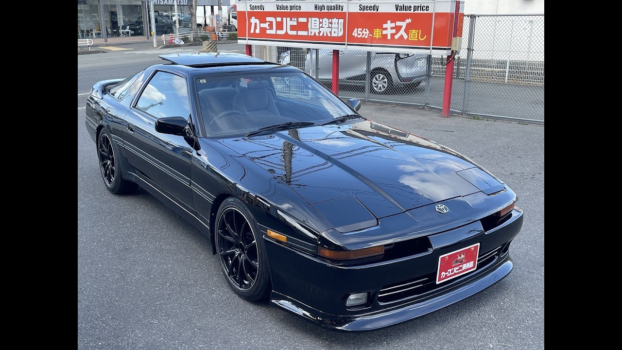 トヨタ　70スープラ　５速ＭＴ　ツインターボ　サンルーフ　フロントバンパースポイラー　リアゲートウイング　社外マフラー　車高調　社外１８インチアルミホイール　社外ステアリング