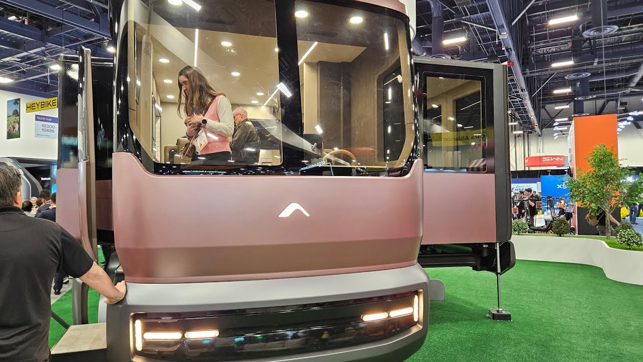 Медиа-мероприятие AC Future AI-THT на выставке CES 2026 | Трансформируемый домашний трейлер