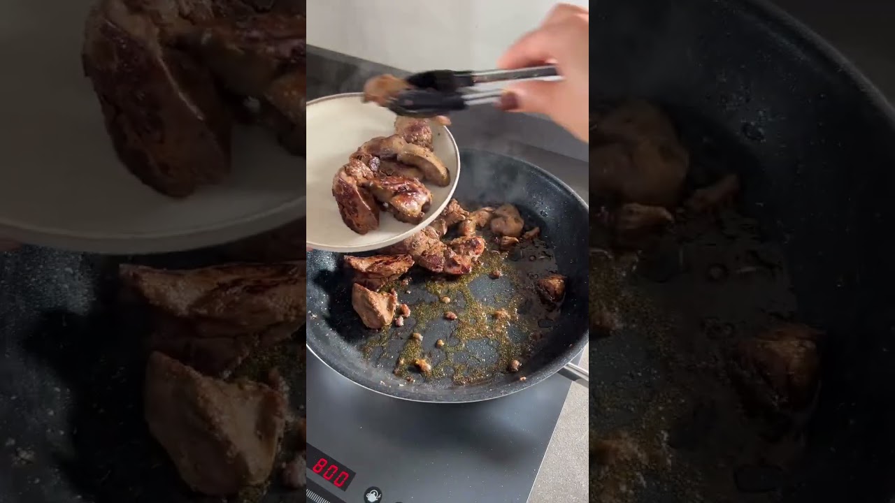 Fegatini di pollo con peperoni 🌱Ingredienti ⬇️- 400 g di fegato di pollo- 2 peperoni ( gi