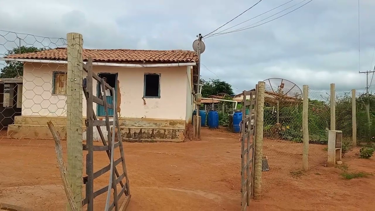 Encontrei a borracharia o pneu só tava vazio enche e segui a zona rural do município de anagé Bahia