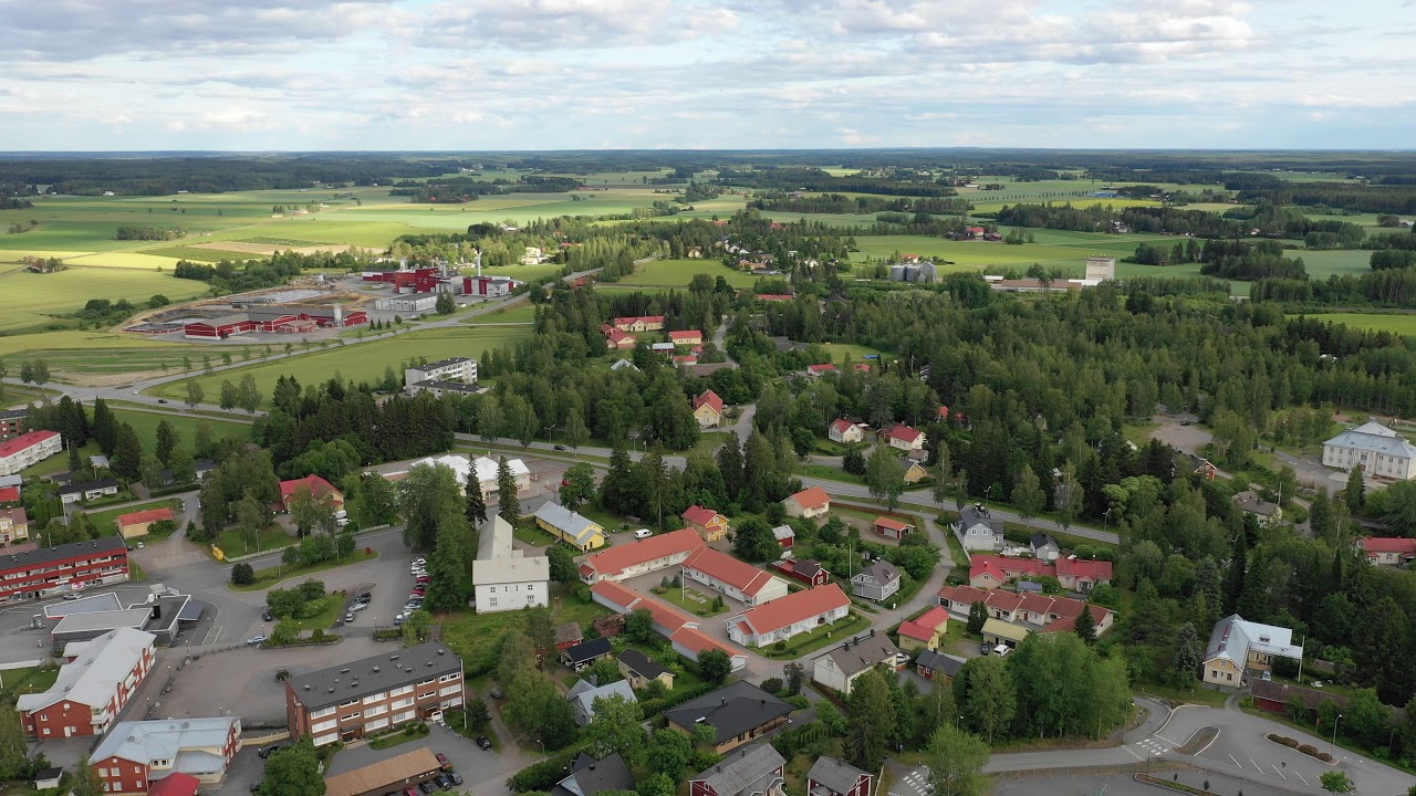 Kirkko keskellä kylää. Kokemäki, Tulkkila 360 astetta heinäkuussa 2019
