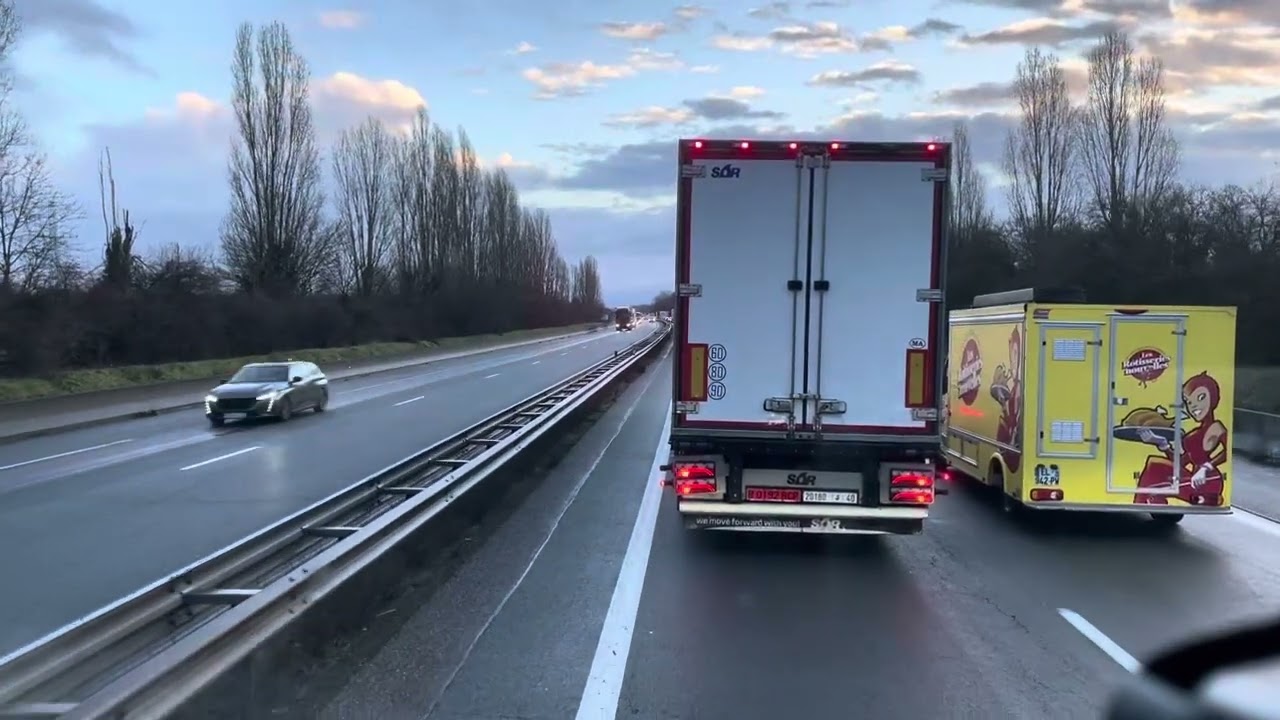 A36,embouteillages,accident,,Syst&egrave;me U Mulhouse en camion semi-remorque le 7/01/2025