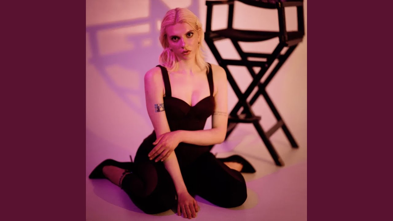 DOLLHOUSE