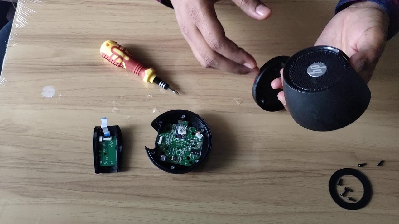 HP Bluetooth Wireless Mini Speaker S6500 (Black) | Teardown