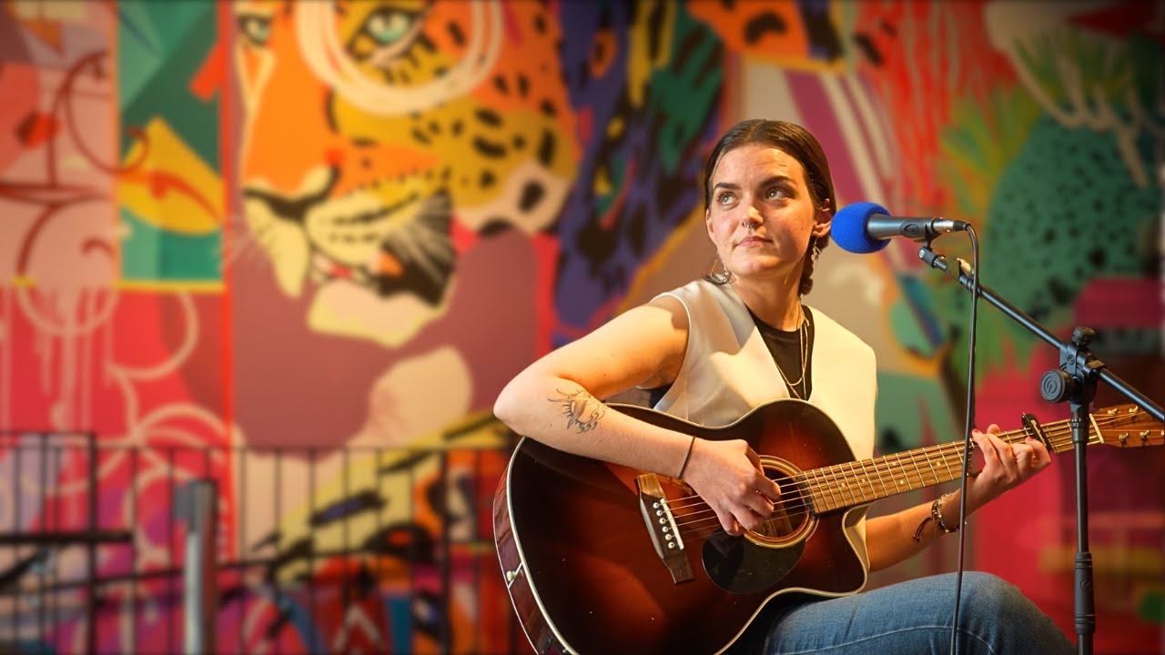 Frida H&ouml;rnquist: Nomi Live