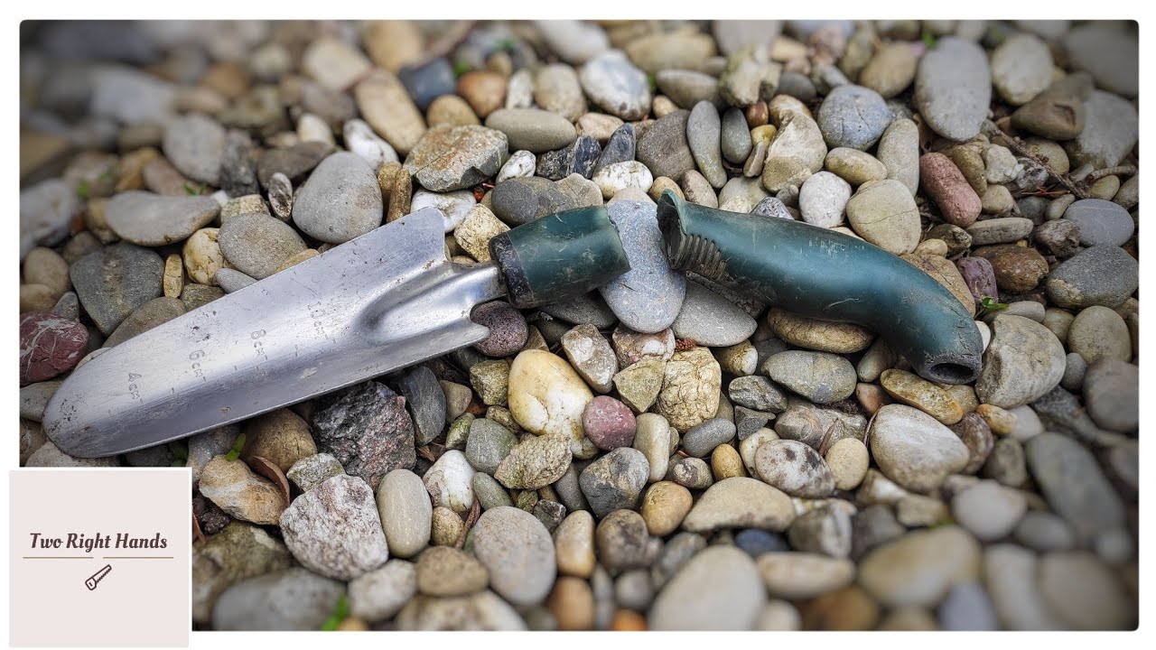 Restoration of an broken Garden Trowel - Handle making