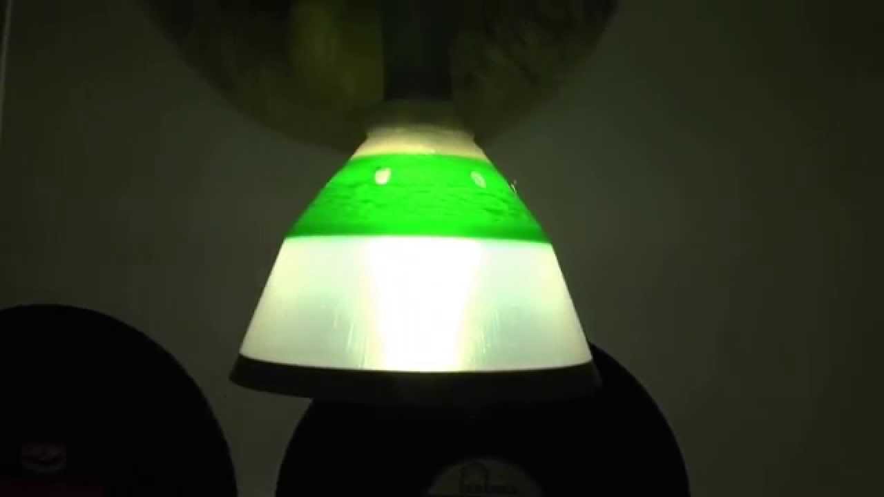 3D-Drucker druckt Designer Lampe