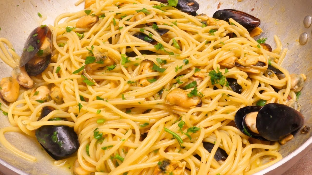 SPAGHETTI CON COZZE SURGELATE