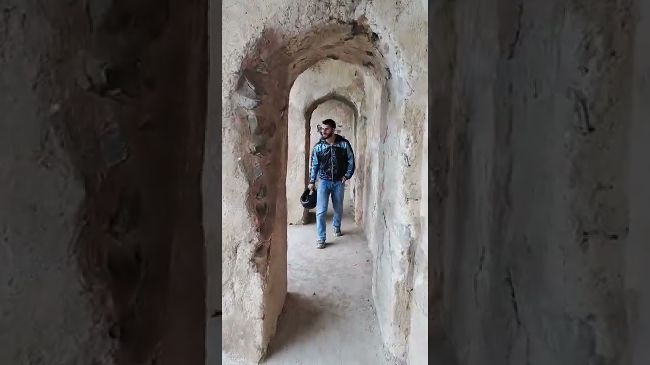 Parimahal Kashmir ,Exploring something new  #kashmir #dalgate #MughalEmpire#parimahal