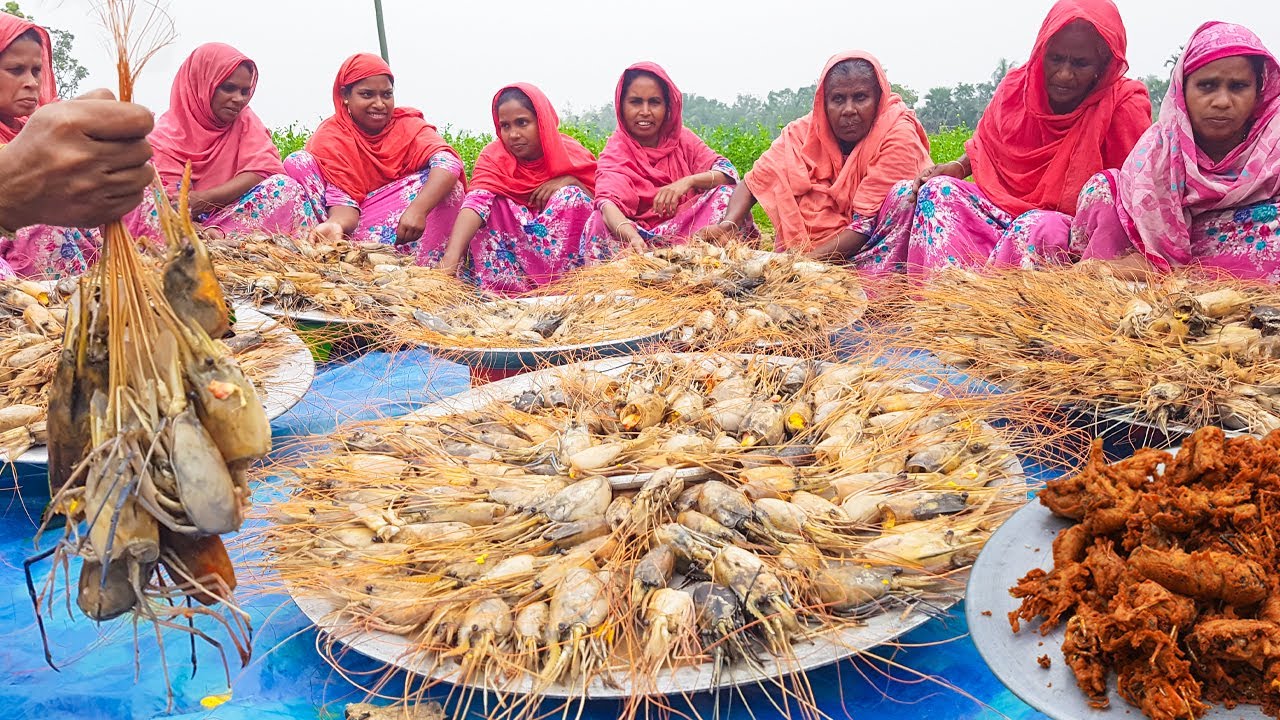 Ever Eat Shrimp Head Spice Cake? Prawn Head Fry Recipe Cooking in Village - Chingrir Mathar Chop