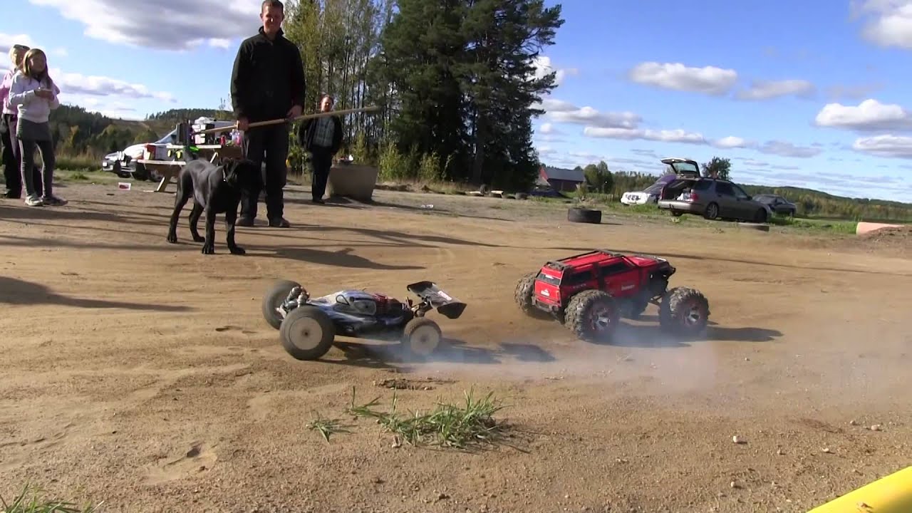 Traxxas Summit VS Kyosho Inferno MP9