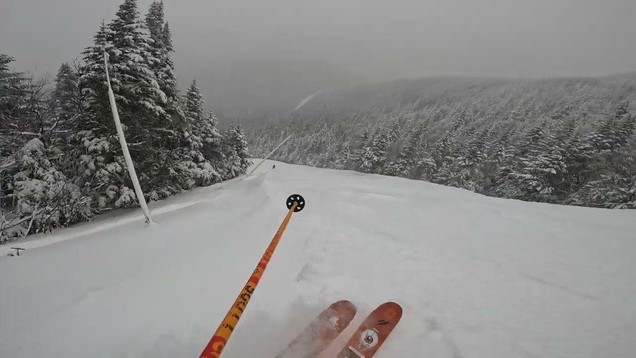 First Run of the Day - Chilcoot to Catwalk to Upper FIS - Smuggler's Notch (2023)