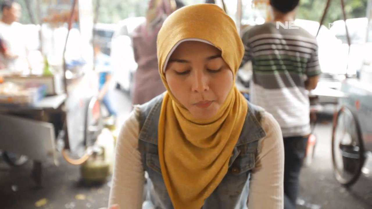 NET5 - Sarapan Pagi di Sekitar Mesjid Sunda Kelapa Jakarta