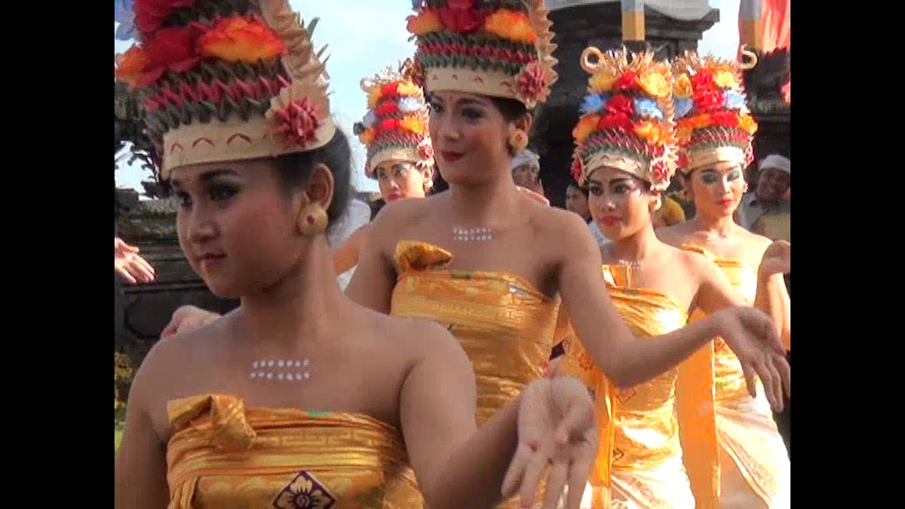 Tari Rejang Dewa @ Pura Besakih 22 April 2017