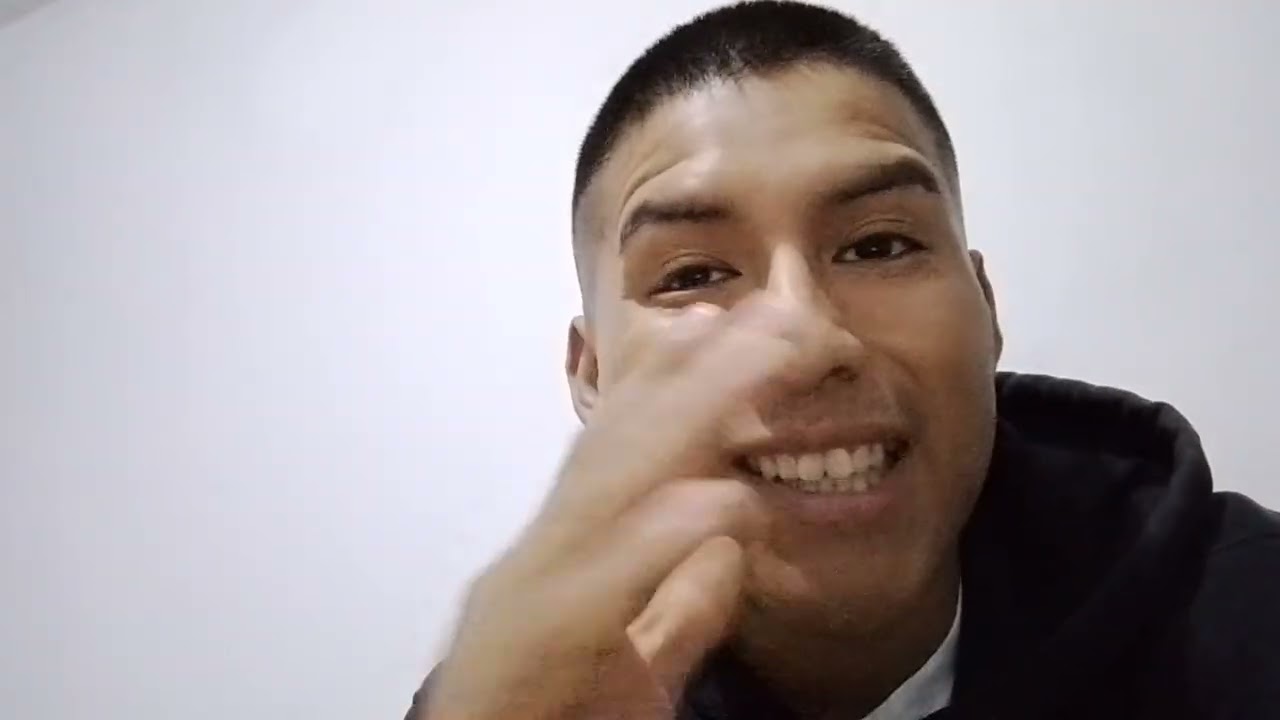 Así actúa alguien que no le importa nada en la vida.