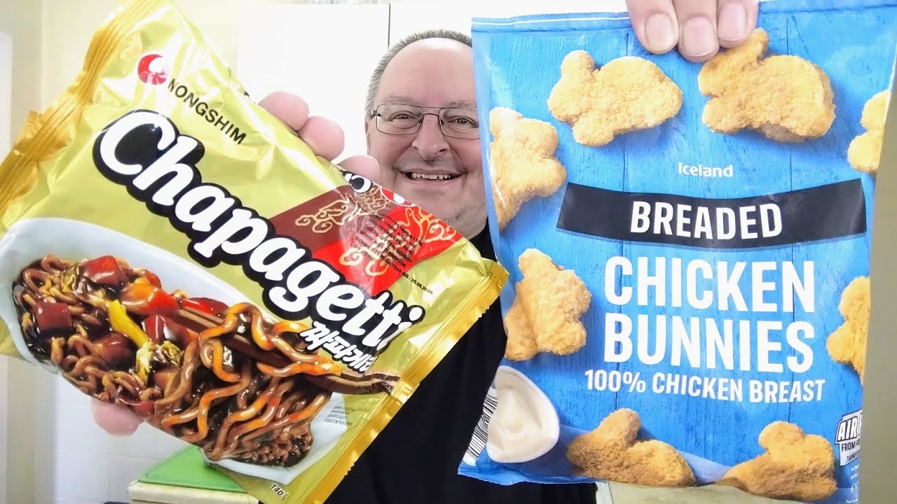 Nongshim Chapagetti Black Soybean Noodles and Iceland Breaded Chicken Bunnies ~ Food Review 