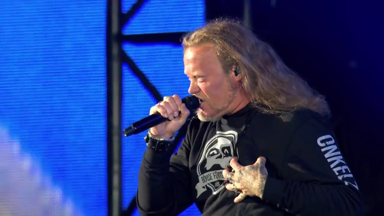 Böhse Onkelz - Heilige Lieder (Live Hockenheimring 2015) HD