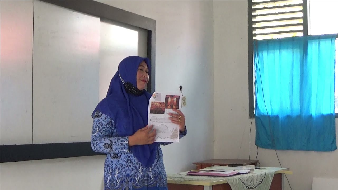 Supervisi Guru Oleh Kepala Sekolah SMKN 1 Way Tenong