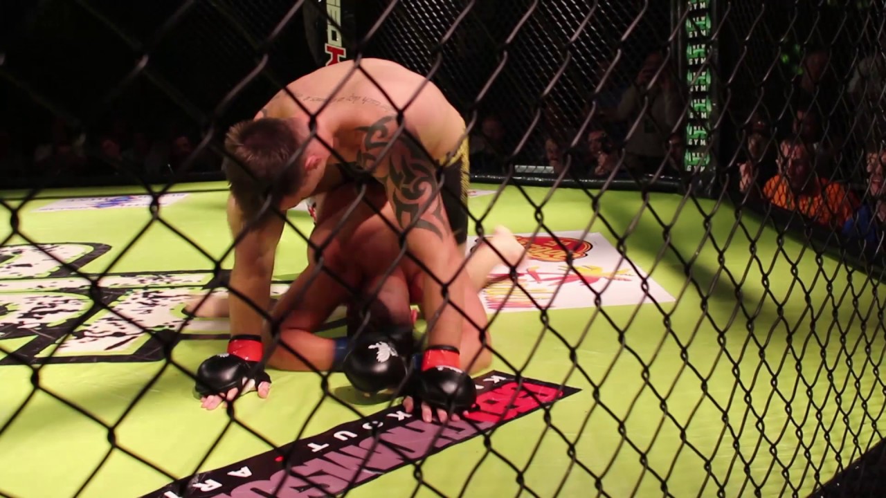 Fight 9 - Khaleeq Khan vs Sean Weir