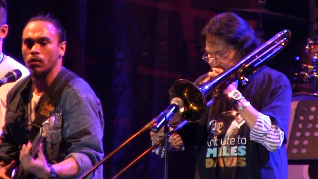 BLP Tribute to Miles Davis - Decoy ~ Tutu ft Benny Likumahuwa @ The 36th JGTC [HD]