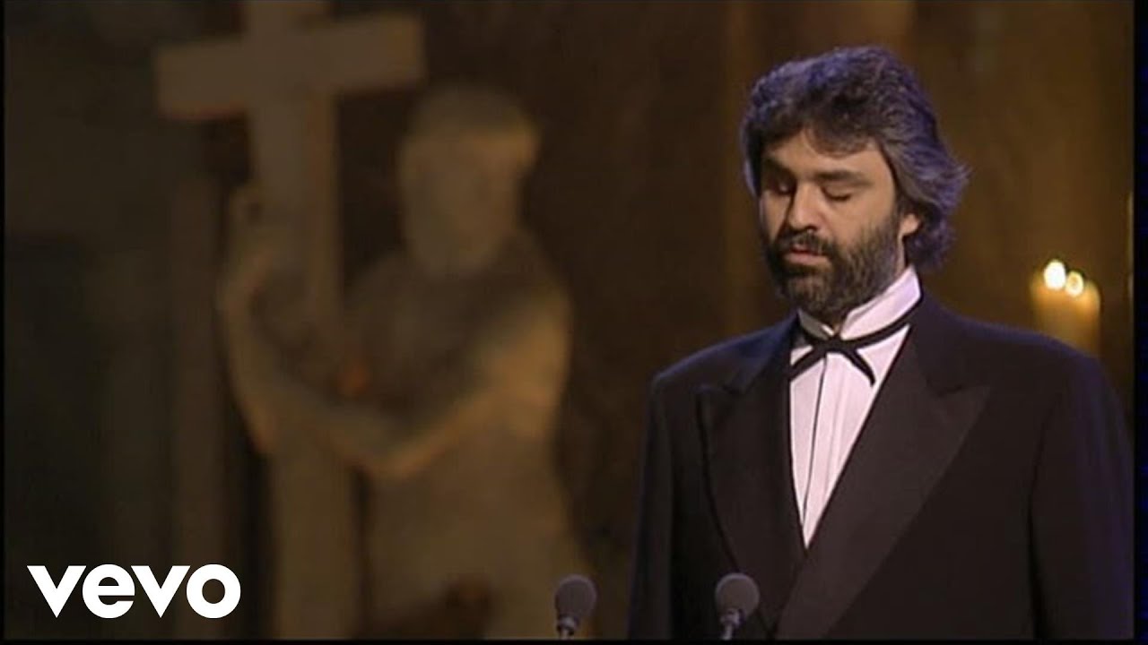 Ave Maria (Live From Basilica Di Santa Maria Sopra Minerva, Italy / 1999)