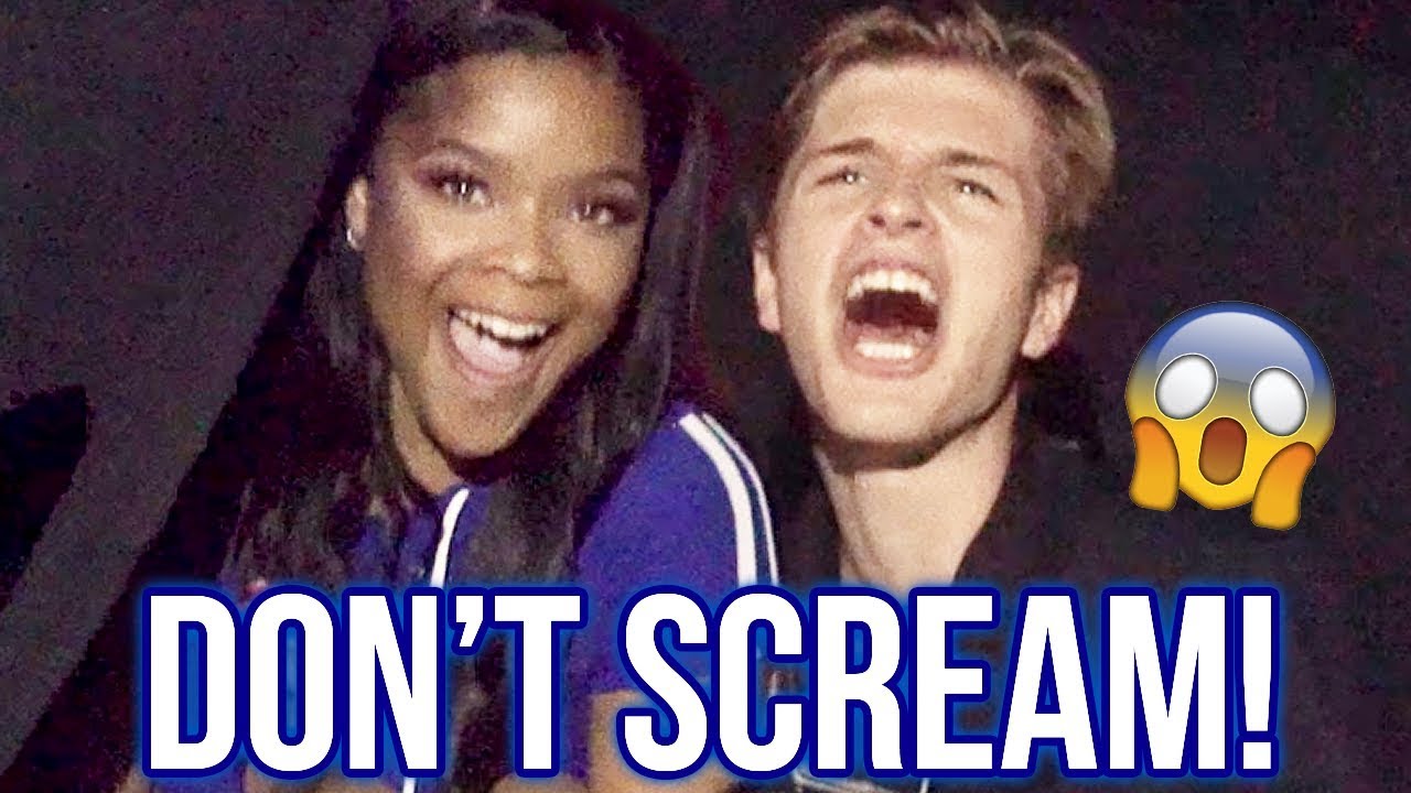TRY NOT TO SCREAM CHALLENGE w/ Ajiona Alexus & Light As A Feather Cast