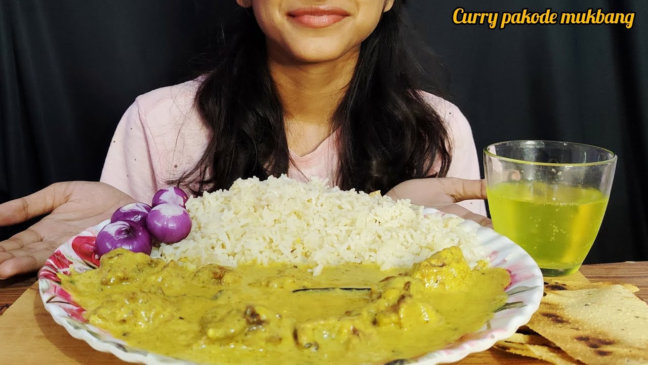 MUKBANG//ASMR// EATING curry pakode with rice