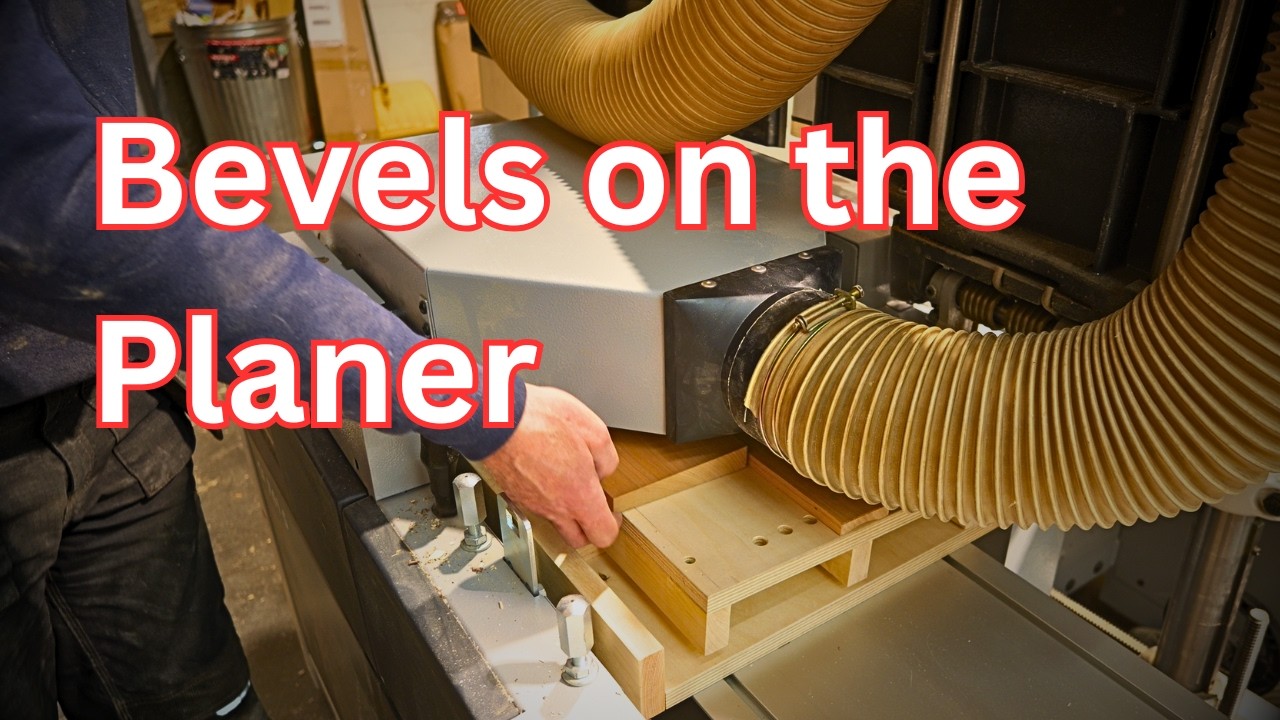 Bevelling jig for the thickness planer.