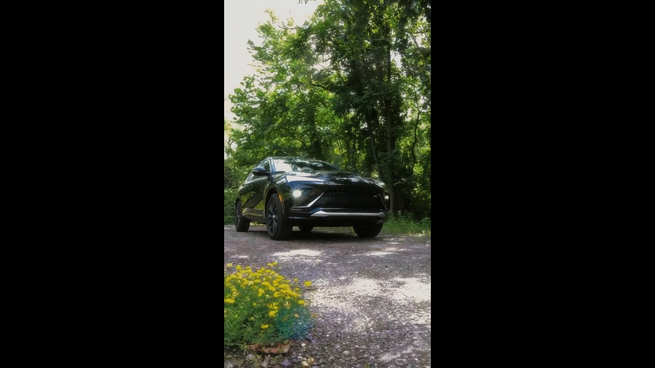 The SUV Everyone&rsquo;s Sleeping On... The 2025 Buick Envista!