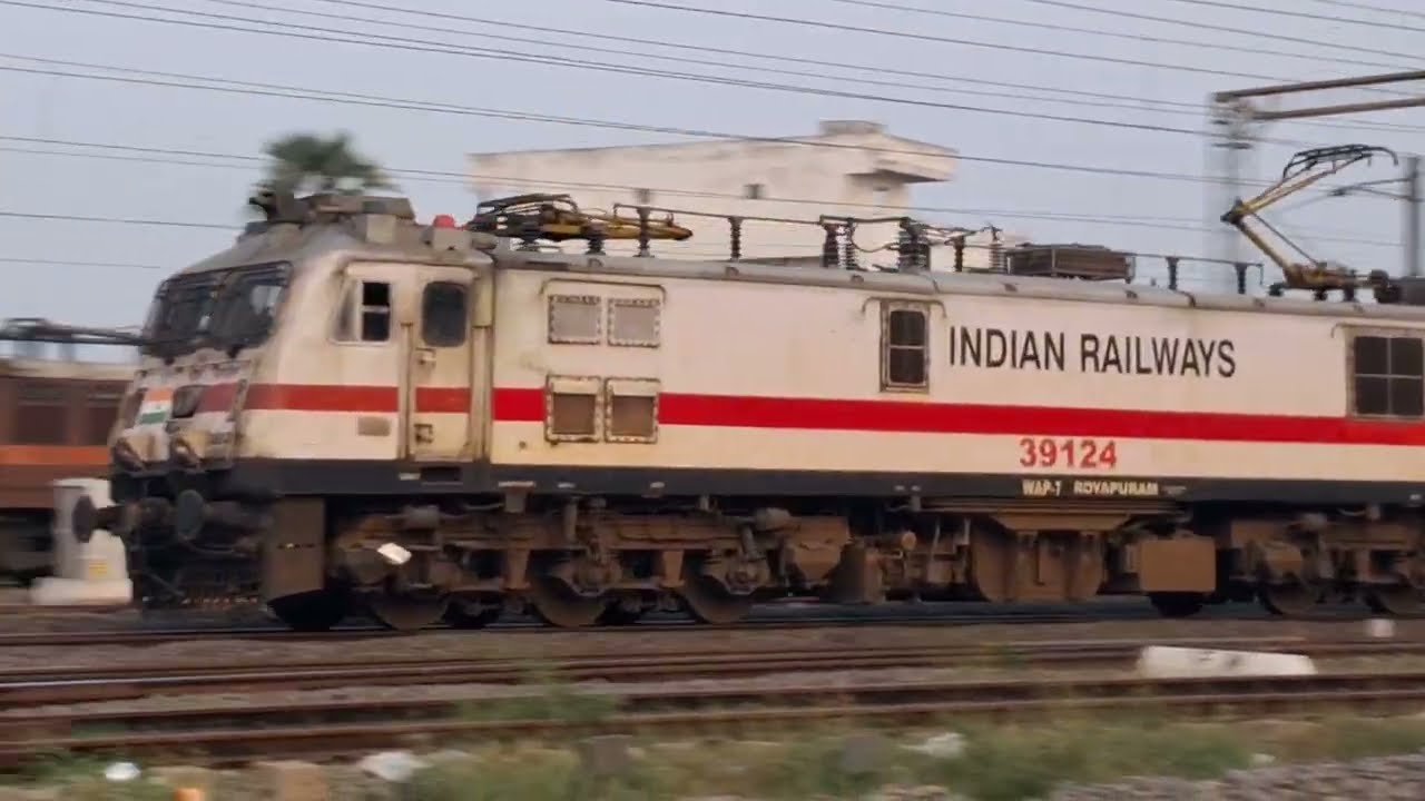 Speedy Royapuram Wap 7 In Aggressive speed || Ahmedabad Navjeevan Express