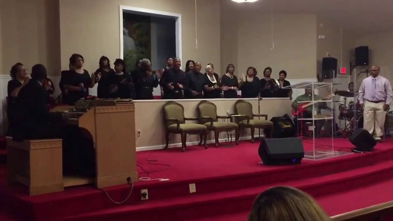 Chicago Mass Choir - "Thank You Thank You Jesus"