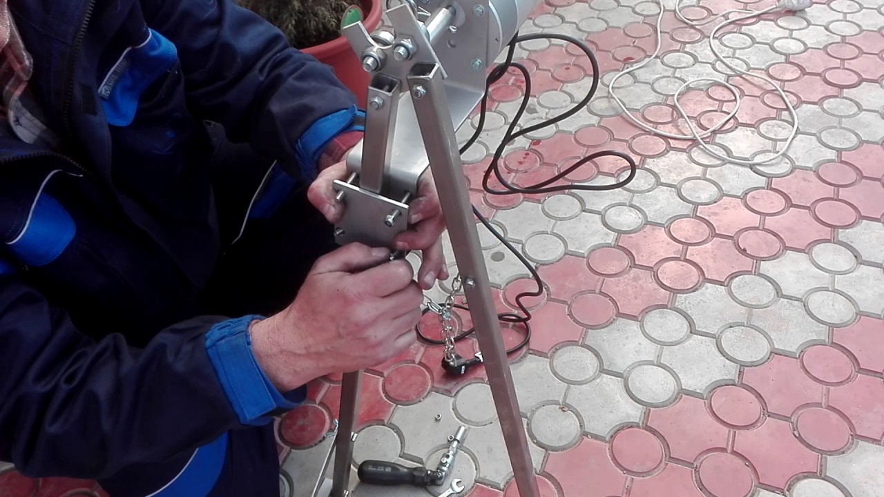 KOVO JANEČEK - gril na sele 1200 s motorem - sestavení grilu.