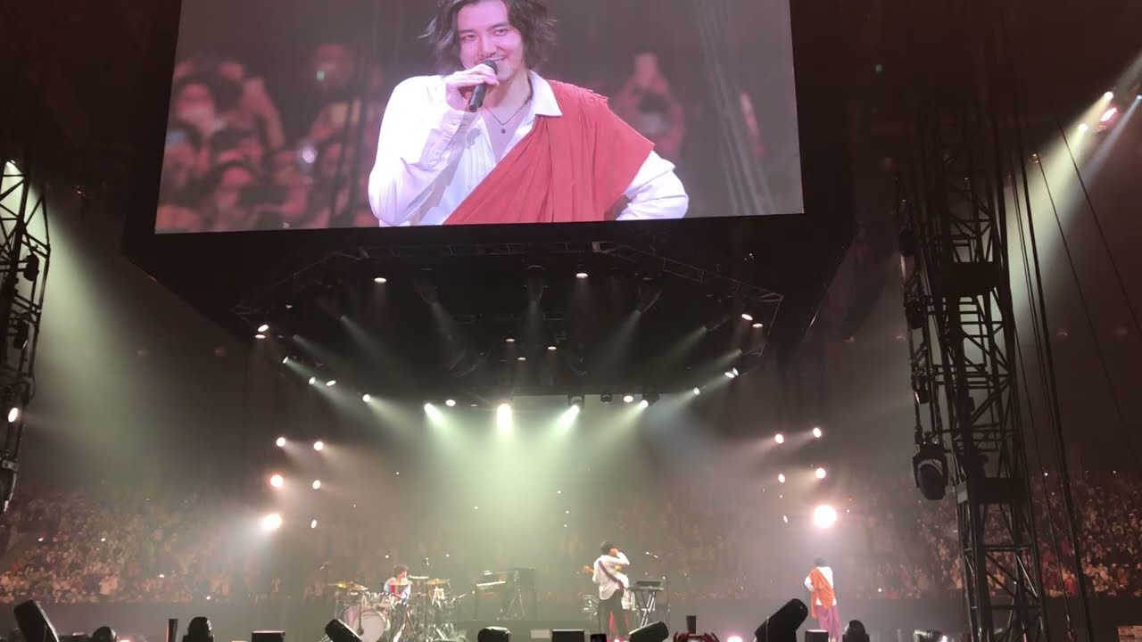 何なんw @fujiikaze Love All Arena Tour Miyagi 12/18  セキスイハイムスーパーアリーナ