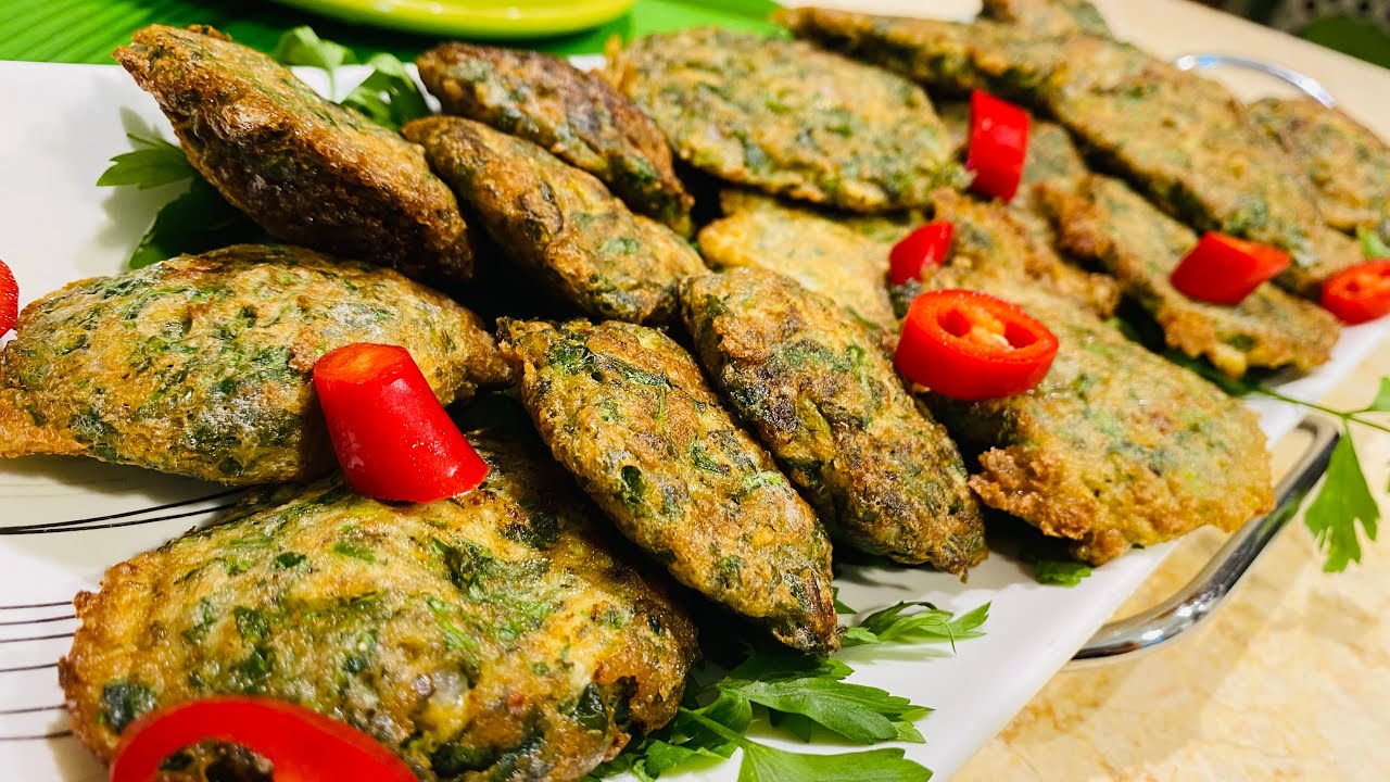 عجة البطاطاالذهبيه المنفوخه😋سبب فوران الزيت أثناء القلي!؟كيف نأخذلون وطعم للعجه دلال حناوي