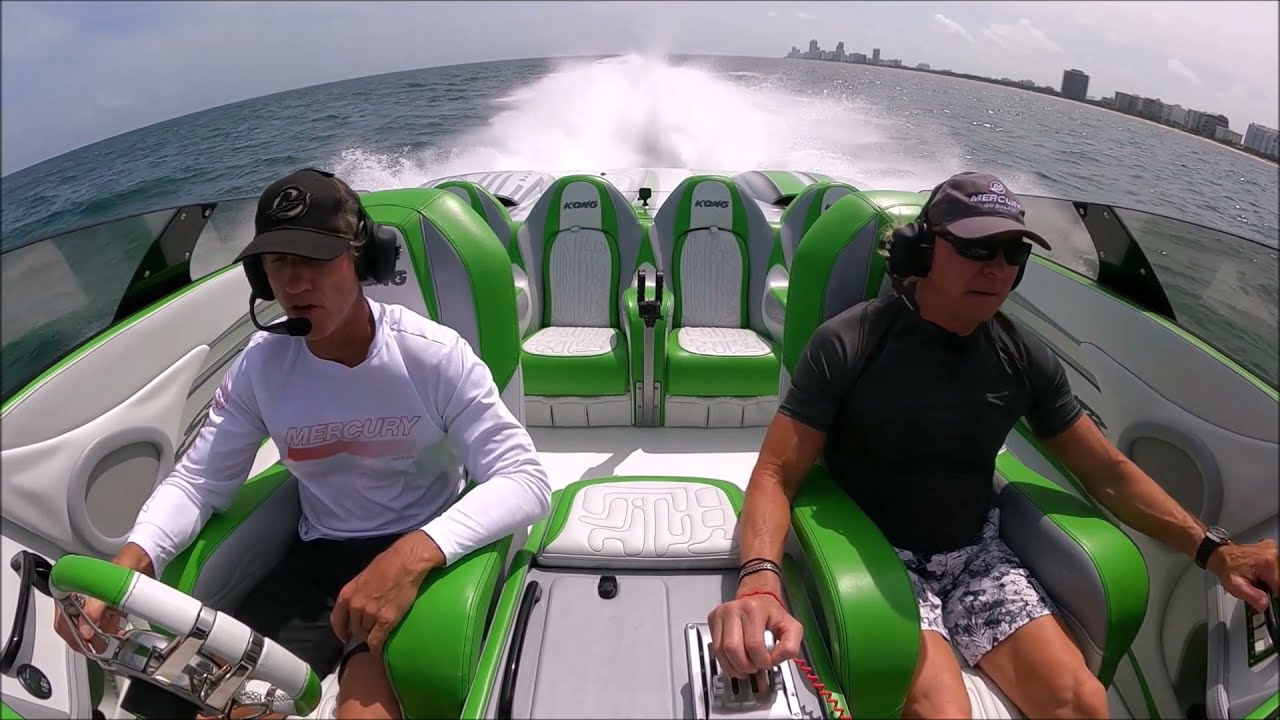 Johnny Tomlinson and Yves Belanger Running Kong!