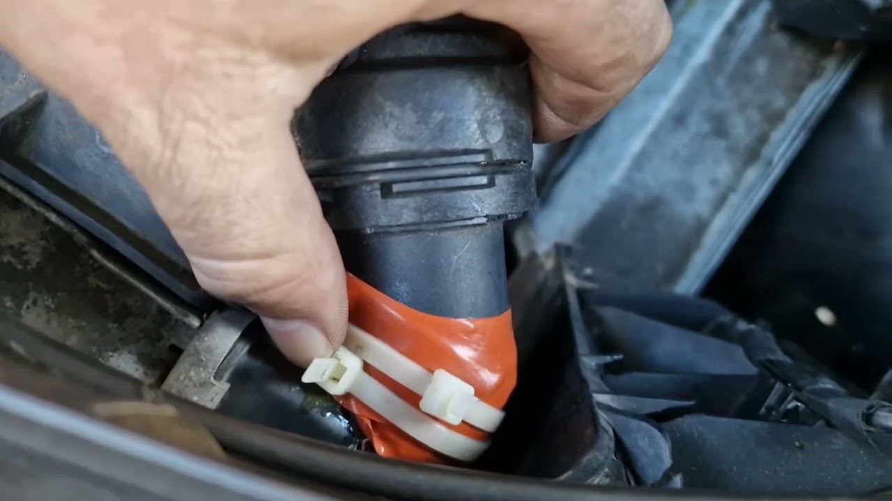 Замена радиатора BMW e90  Wasserkühler wechseln BMW e90