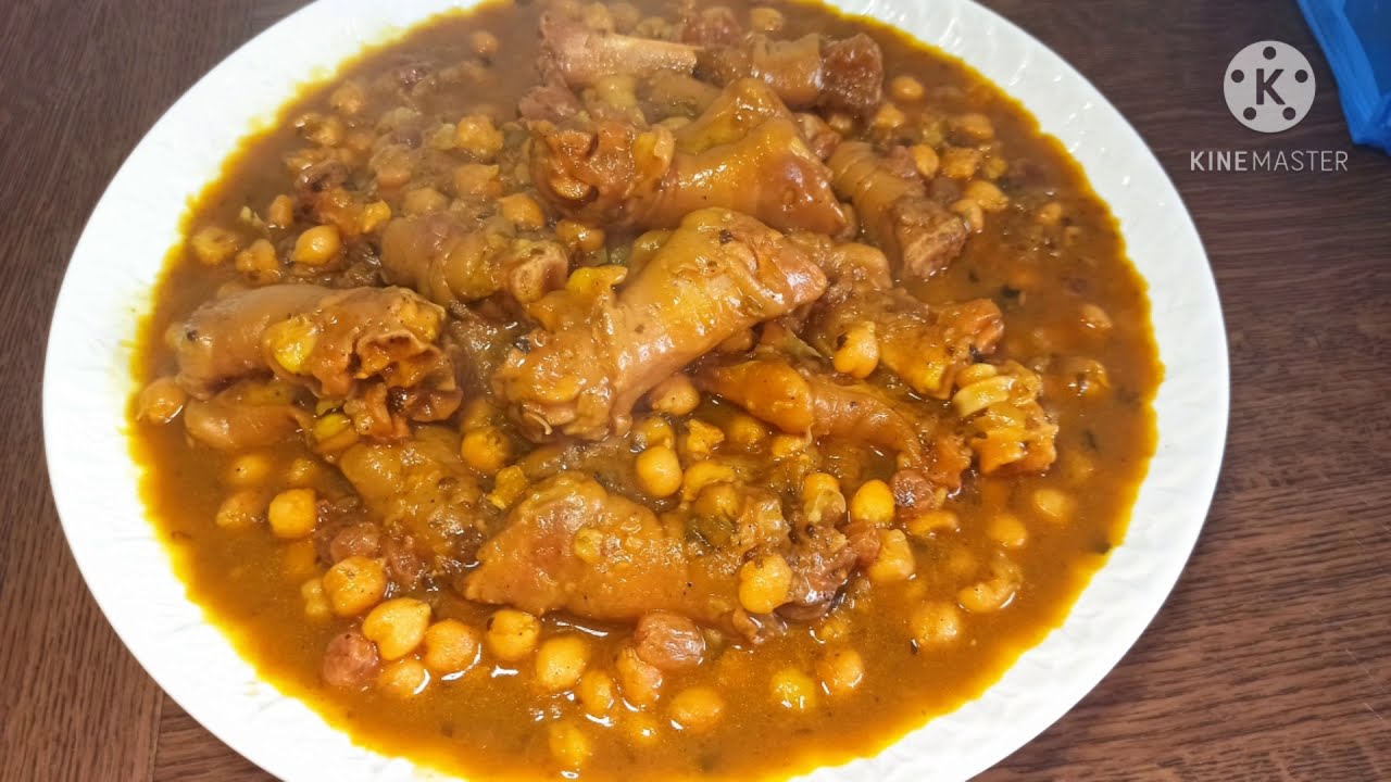 Pies de cordero con garbanzos a la miel