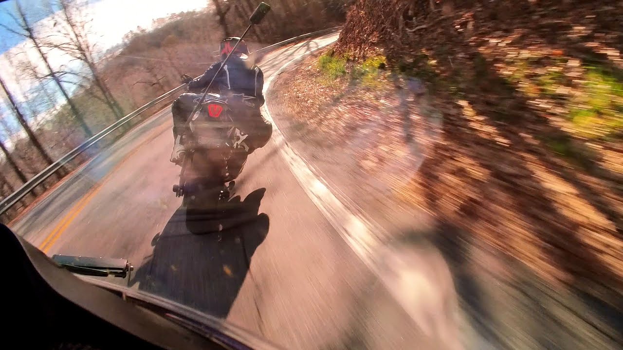17S Kawi Vs. Suzuki