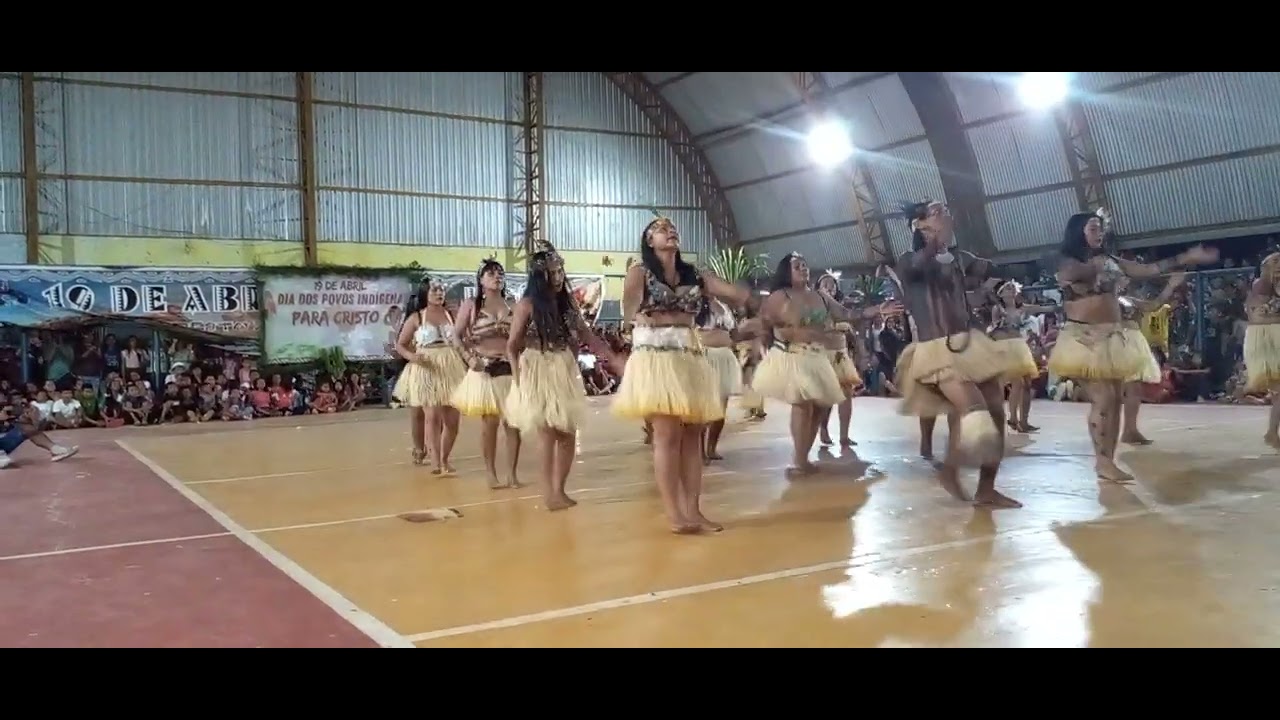 Dança Cultural... Apresentação das Professoras da Creche Municipal Indígenas Francisca Santana