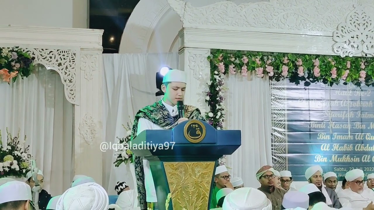 Suara Merdu Sayyid Alwi ( Raden Kian Santang) Di Majelis Nurul Musthofa - Ya ahla Baitin Nabi