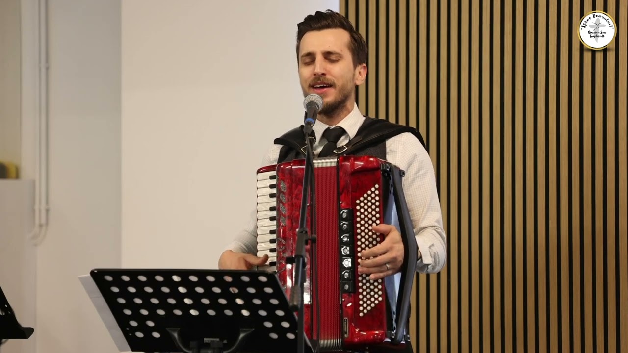 Când ești trist și-apăsat de durere | Alexandru Lohmann