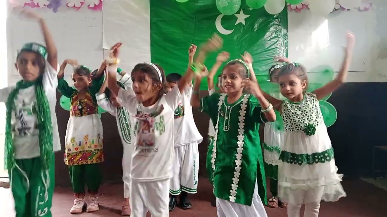 S A Model School 14 august celebrations🥳kids performance dil Dil pakistan#TABLOOO